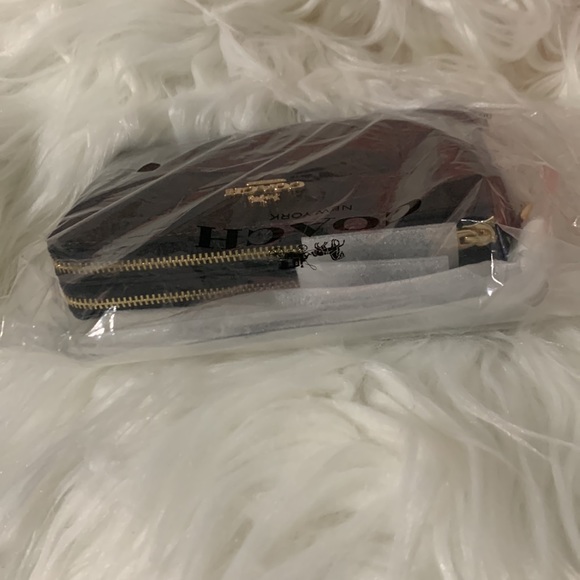 🆕Coach Double Zip Wallet In Signature Canvas - Picture 5 of 7